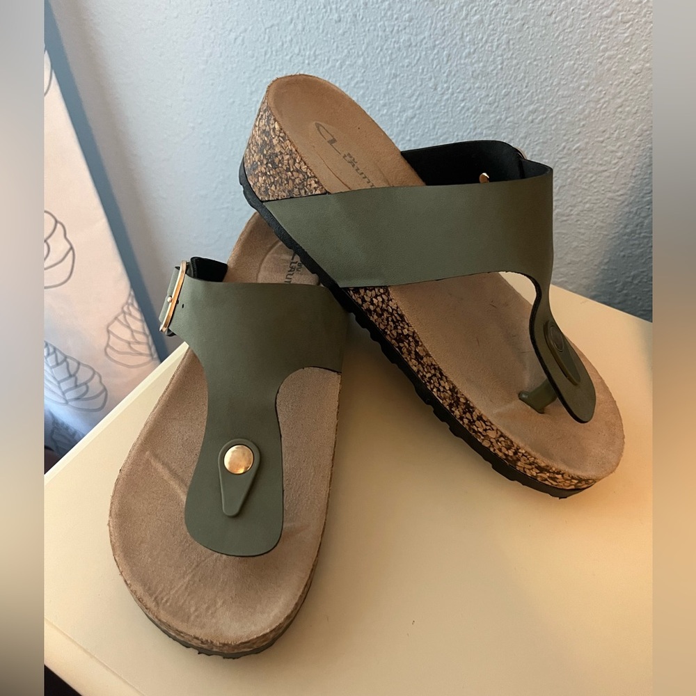 CL laundry army green buckle cork wedge Size 7.5 W